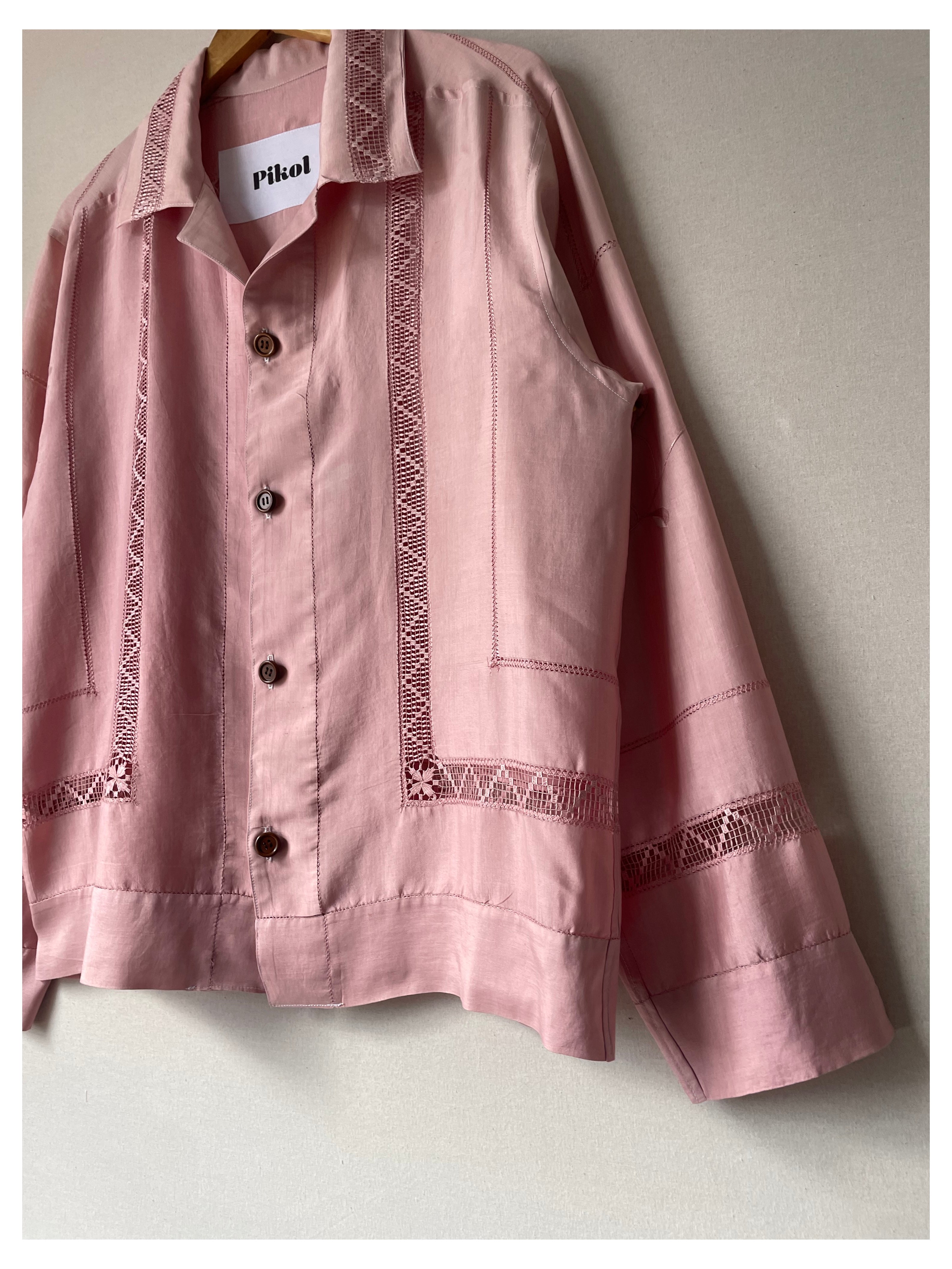 Antique Silk 1