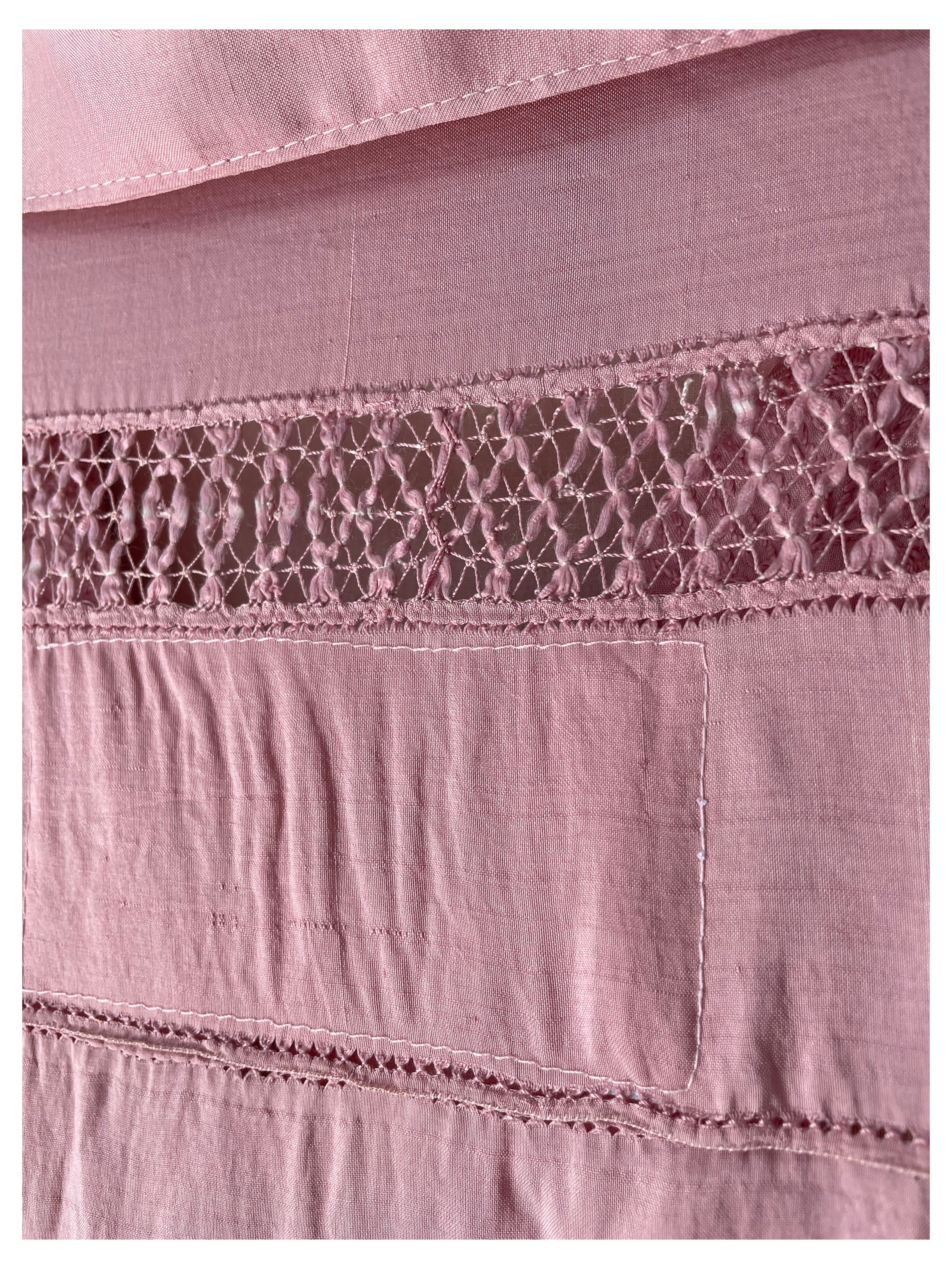 Antique Silk 3