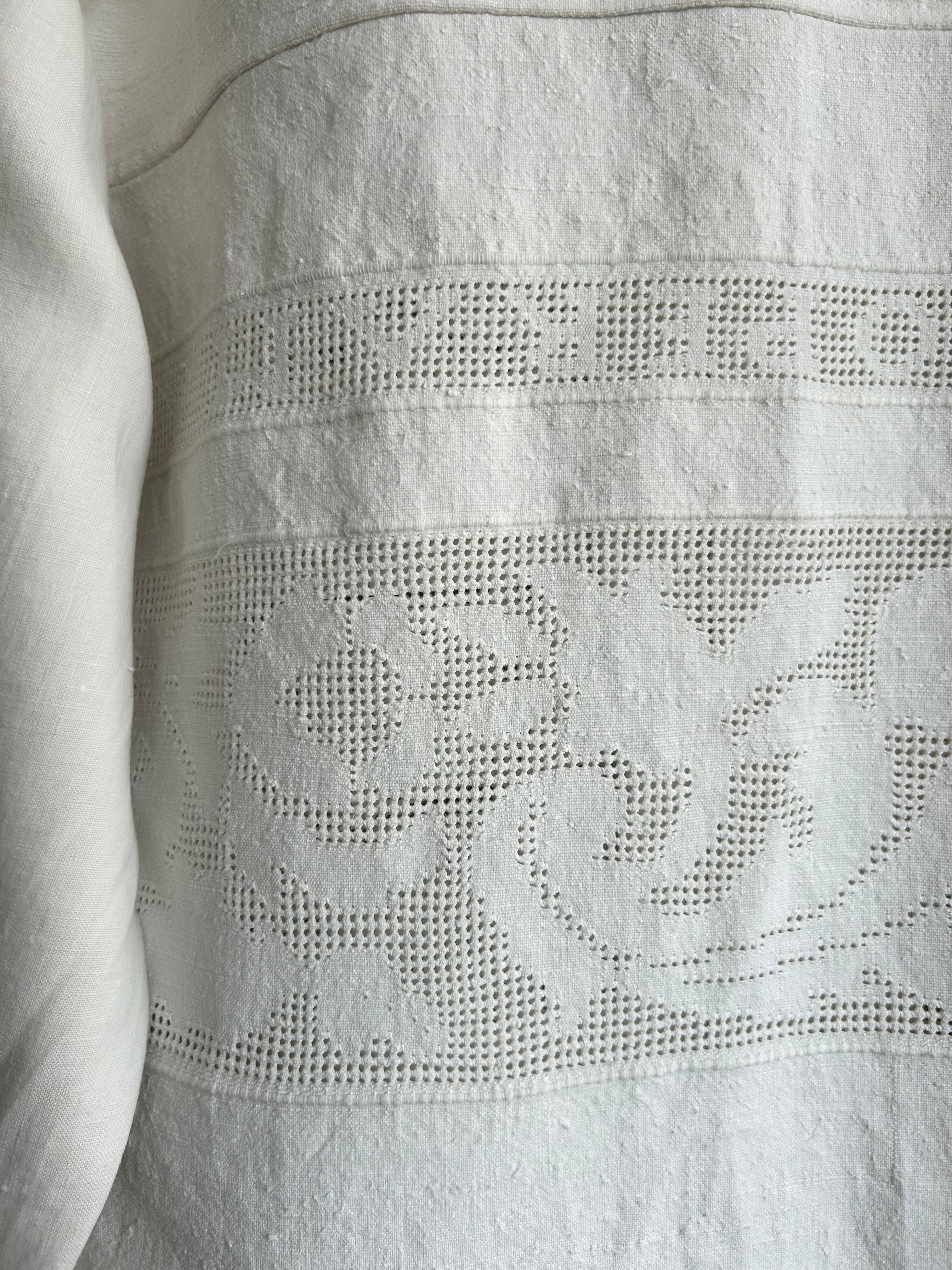 Antique Linen