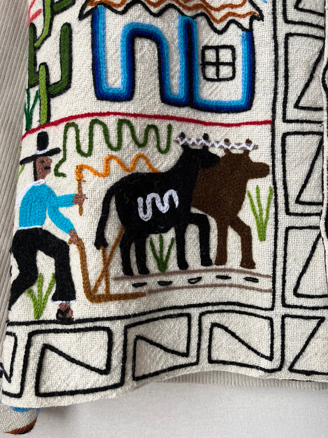 Peruvian Tapestry (Cream)